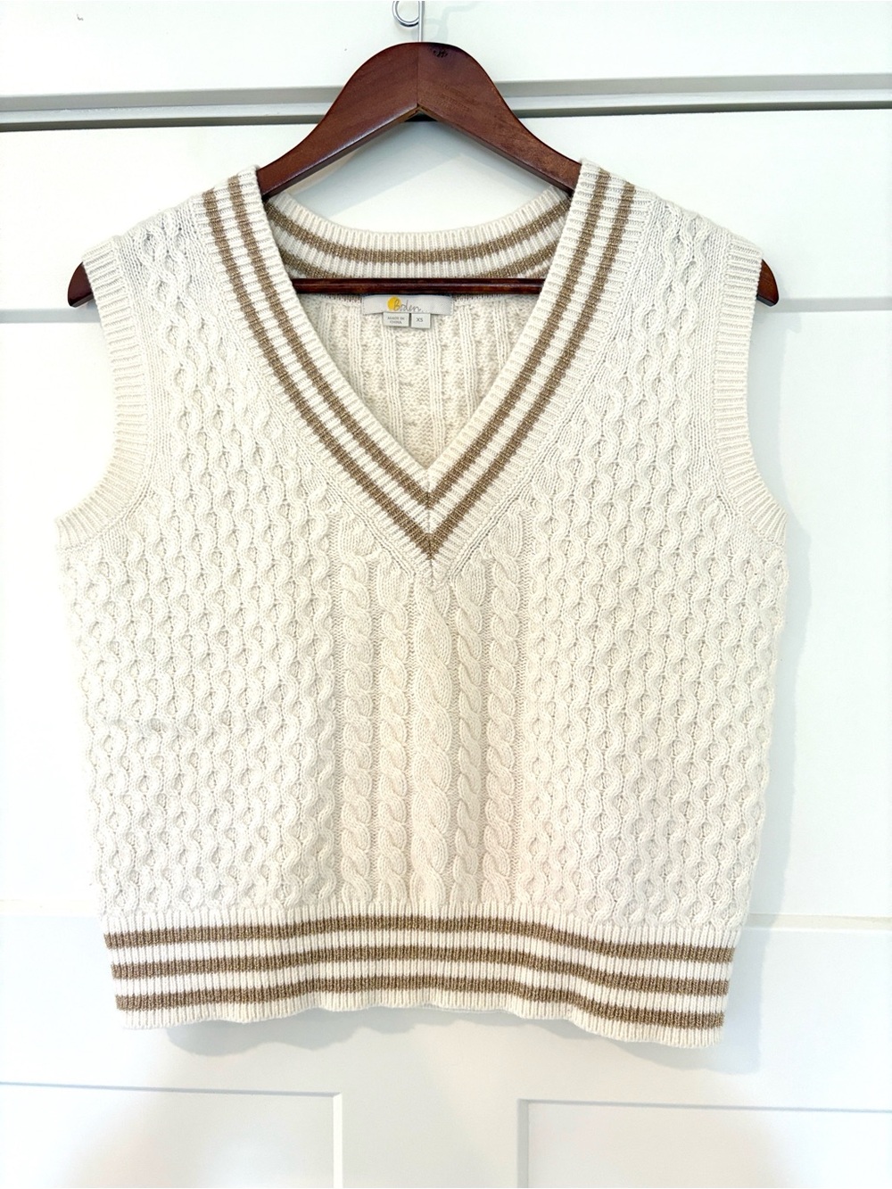 Boden Cream Cable Knit V-Neck Sweater Vest with Tan Stripe Trim